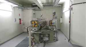 The Research room with the two beamlines.